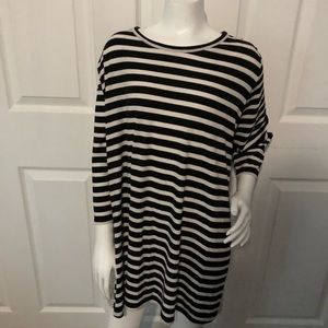 Motherhood Maternity Top